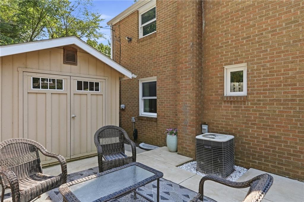 215 Forest Hills Road Pittsburgh, PA 15221 - Photo 38 of 47 Gallery Image 38