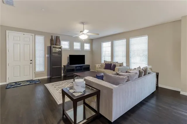 $2,800 | 4408 Blackjack Oak Drive, McKinney, TX 75070