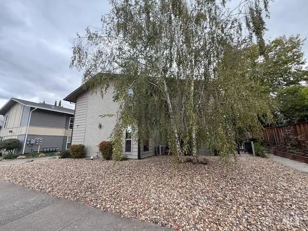 $2,700 | 163 Virginia Hills Drive, Martinez, CA 94553