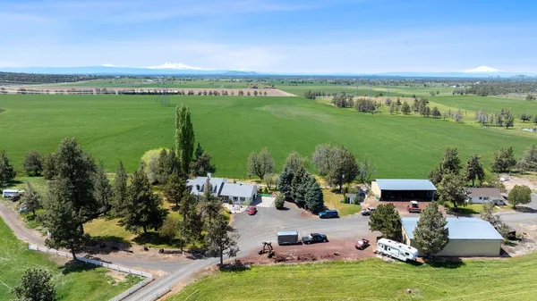$2,799,000 | 7305 Highway 126, Powell Butte, OR 97753