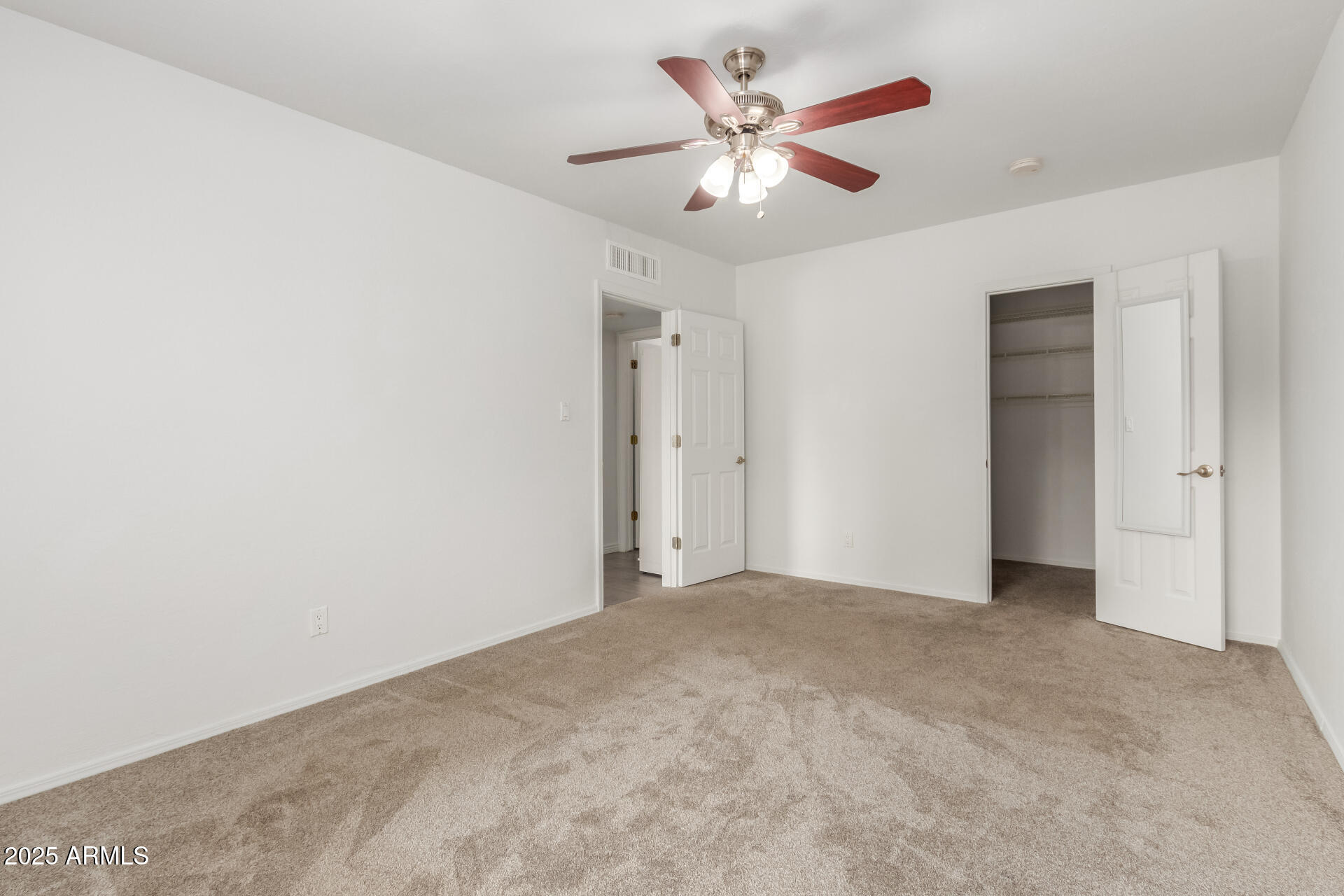 601 North May, Unit 25 Mesa, AZ 85201 - Photo 11 of 22 16 May