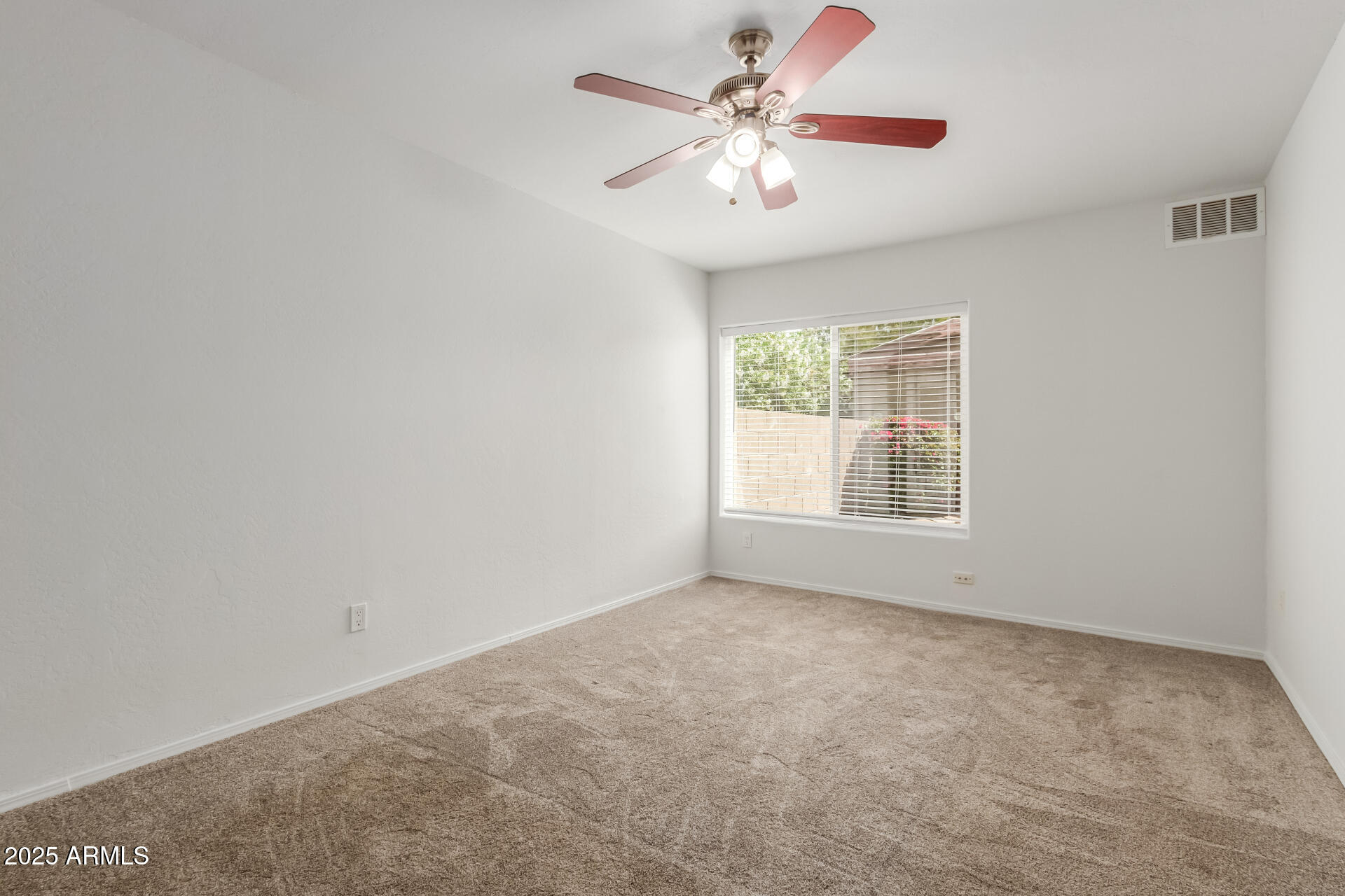 601 North May, Unit 25 Mesa, AZ 85201 - Photo 13 of 22 14 May