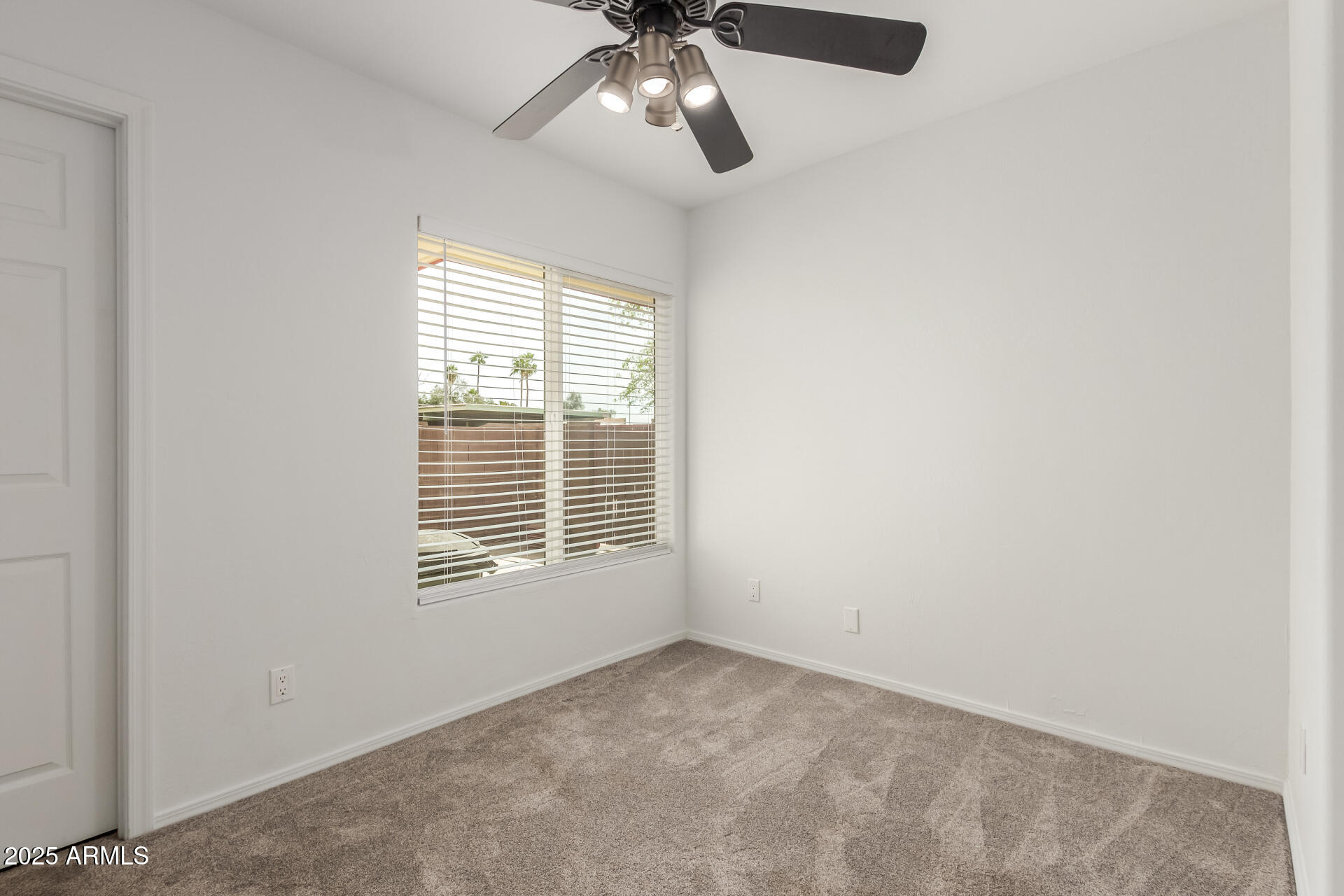601 North May, Unit 25 Mesa, AZ 85201 - Photo 15 of 22 18 May