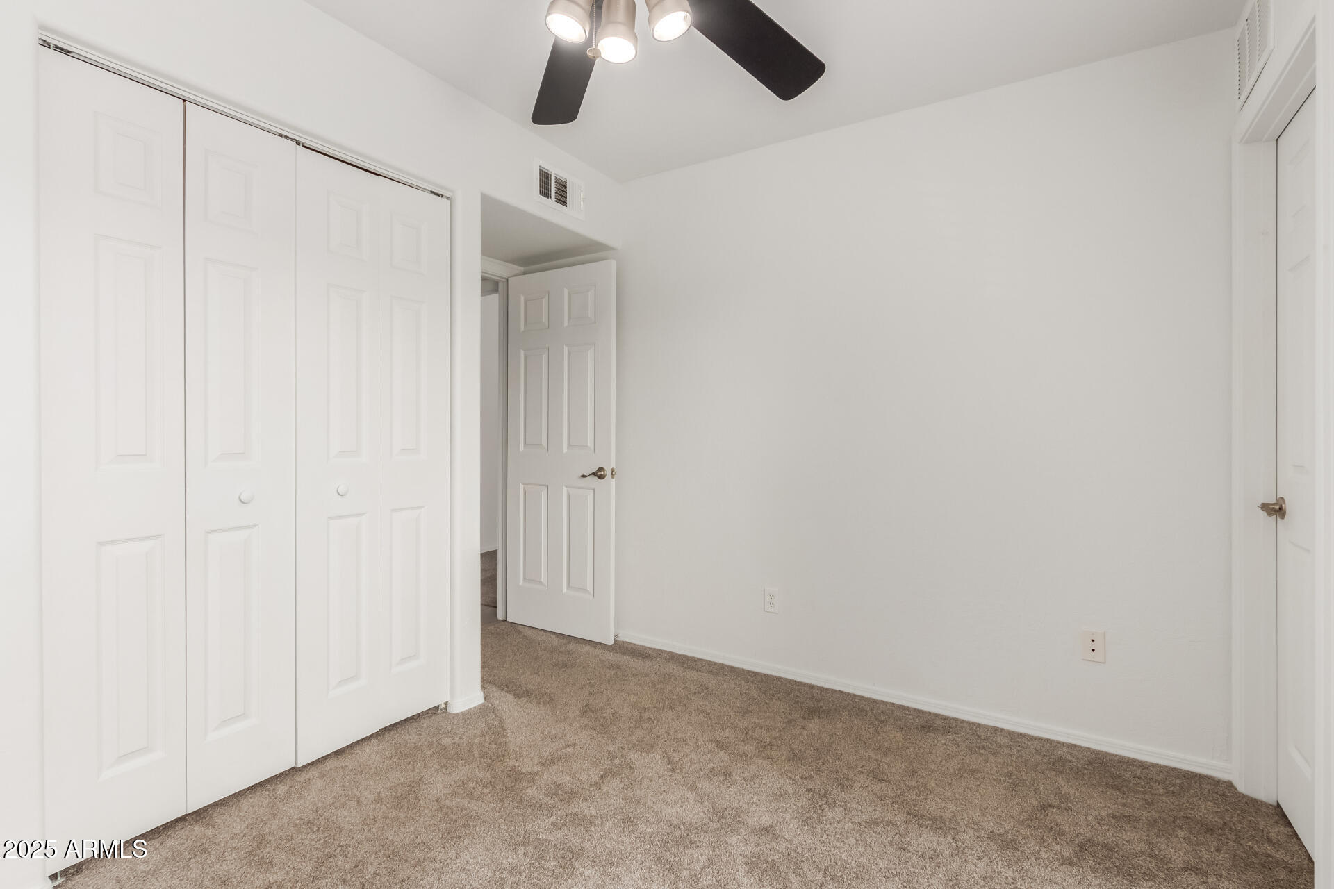 601 North May, Unit 25 Mesa, AZ 85201 - Photo 16 of 22 19 May