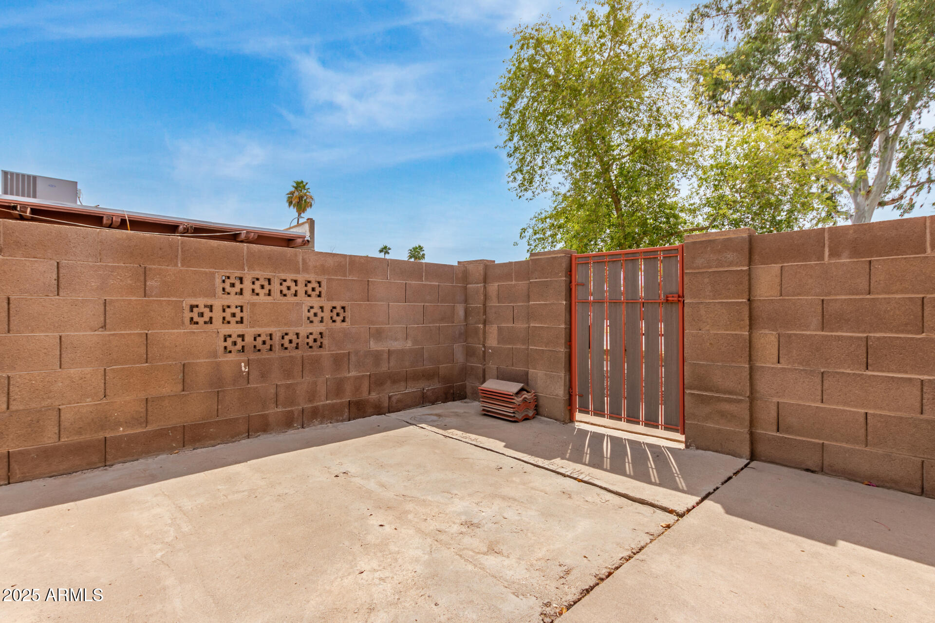 601 North May, Unit 25 Mesa, AZ 85201 - Photo 19 of 22 21 May