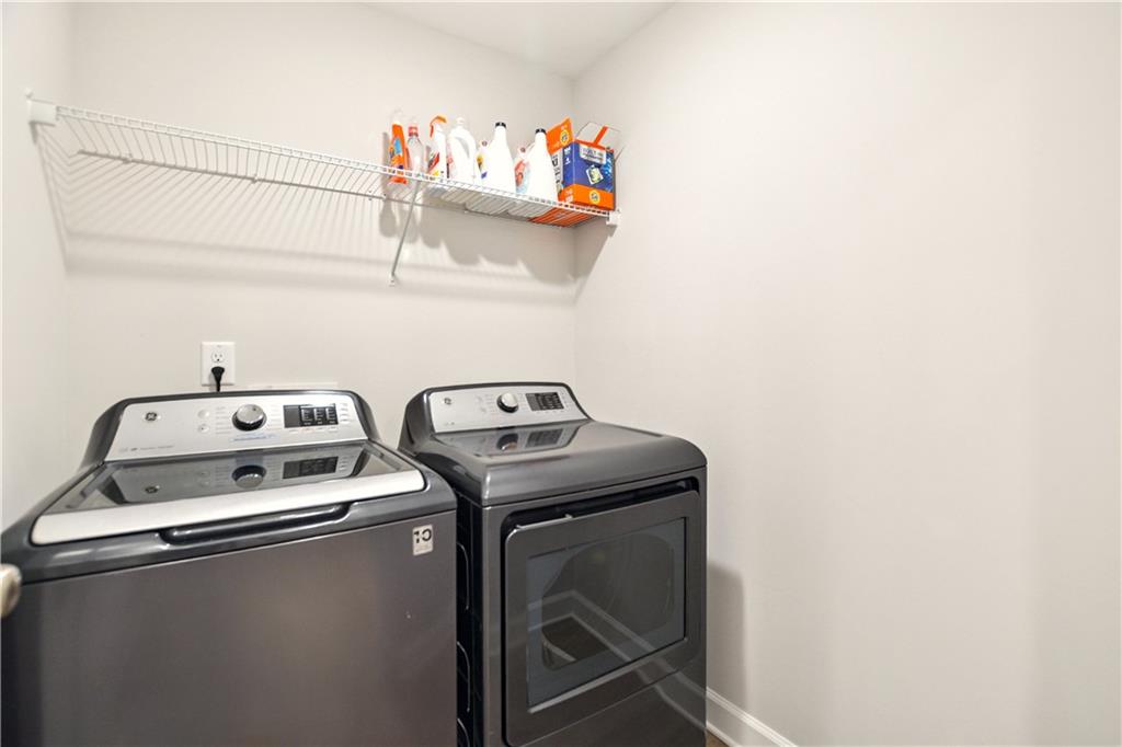 765 Trevett Way Marietta, GA 30066 - Photo 32 of 46 a utility room with dryer and washer