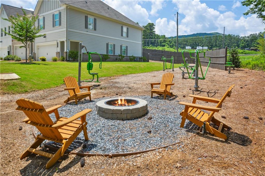 765 Trevett Way Marietta, GA 30066 - Photo 36 of 46 a view of a backyard with sitting area