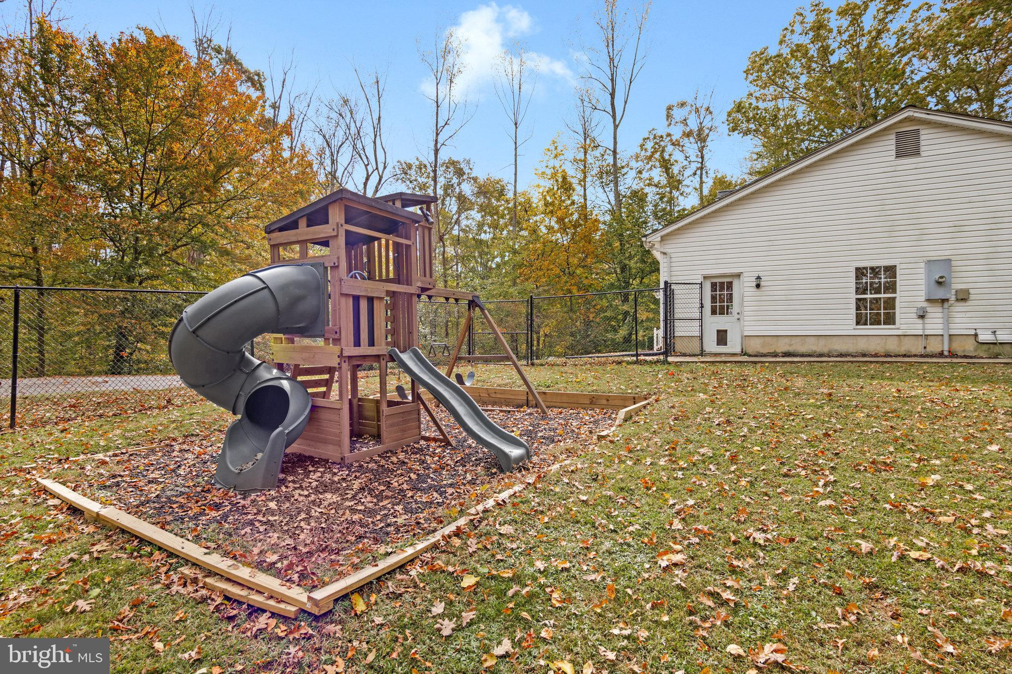 16497 Woodville Road Brandywine, MD 20613 - Photo 21 of 23