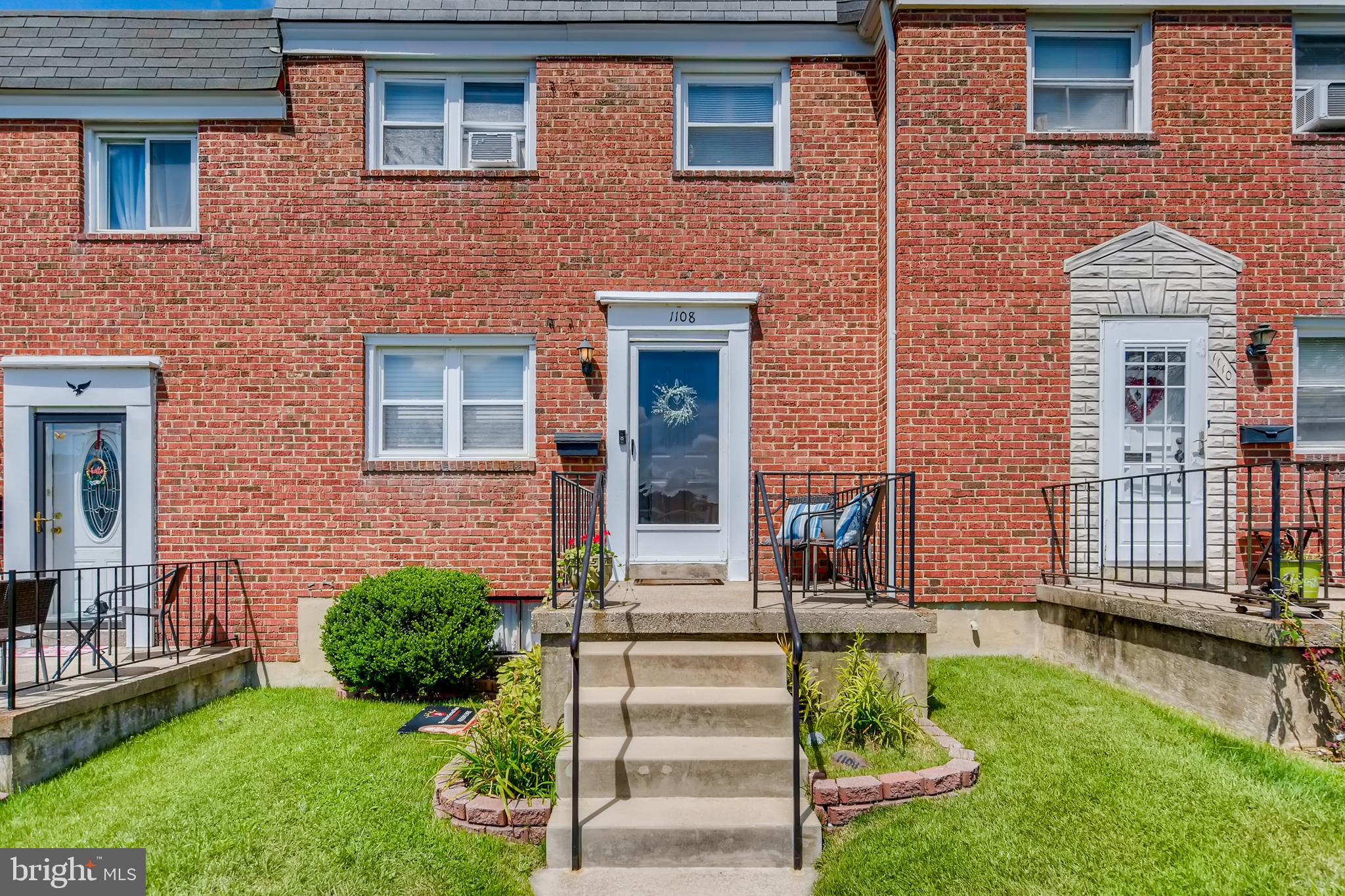 Steps to Front Porch
