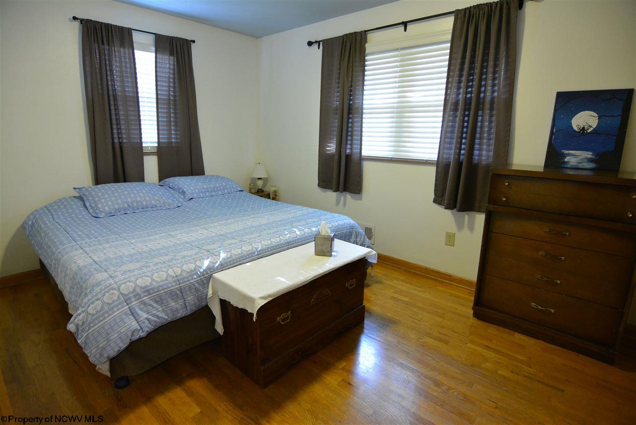 17 Millbrook Road Bridgeport, WV 26330 - Photo 9 of 17 Gallery Image 9