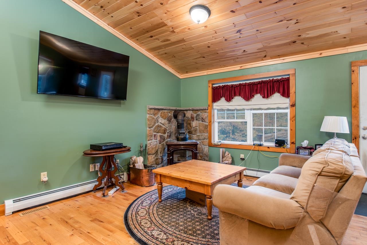 65 Ellsworth Road Fletcher, VT 05448 - Photo 11 of 37