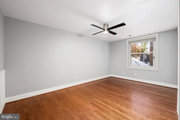 $3,000 | 4840 MacArthur Boulevard Northwest, Unit 307, Washington, DC 20007