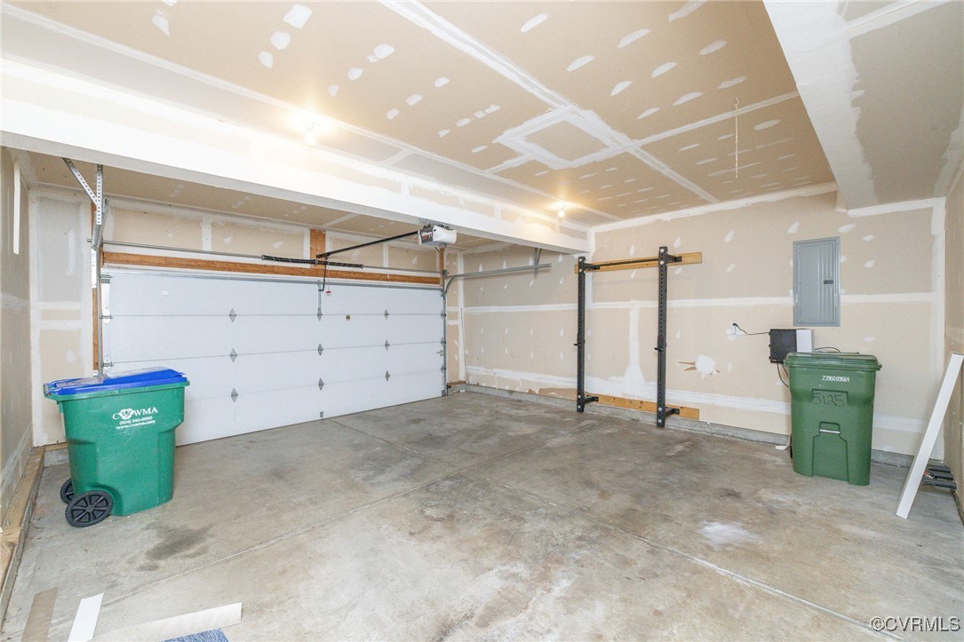 5125 Glenbeigh Road Richmond, VA 23234 - Photo 10 of 40 a view of a garage