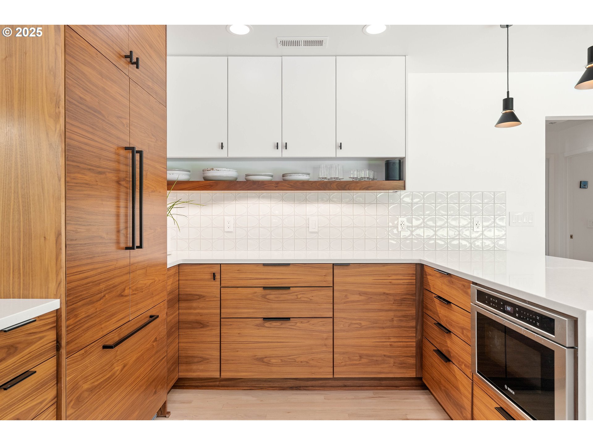 7615 Southwest 35th Avenue Portland, OR 97219 - Photo 14 of 48 Gallery Image 14
