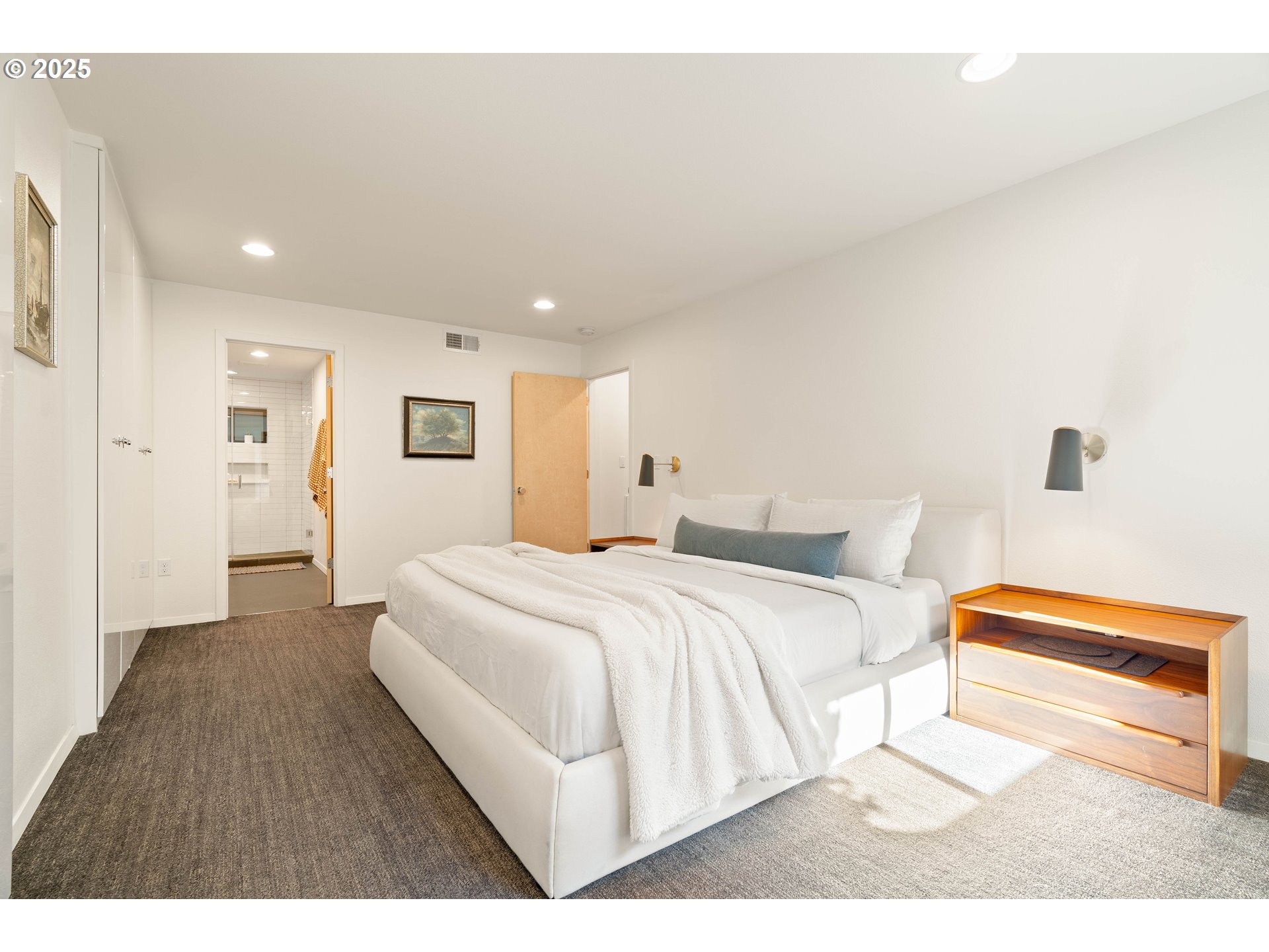 7615 Southwest 35th Avenue Portland, OR 97219 - Photo 29 of 48 Gallery Image 29