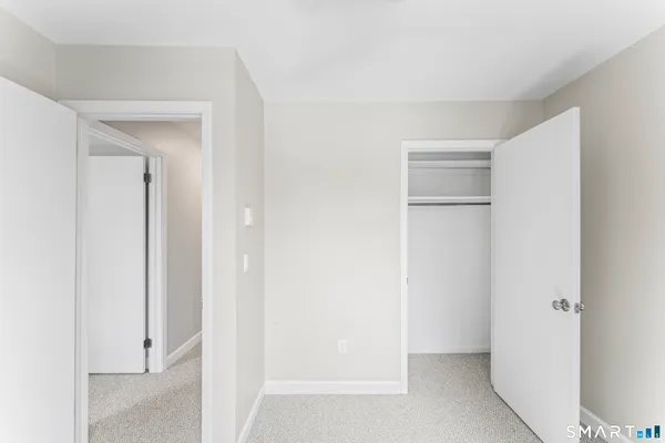 $2,200 | 24 Glenwood Avenue, Unit 8, Norwalk, CT 06854