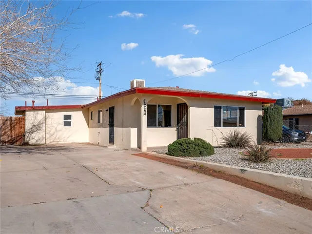$359,900 | 16264 Del Norte Drive, Victorville, CA 92395