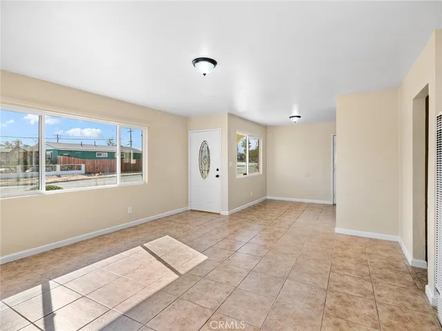 $359,900 | 16264 Del Norte Drive, Victorville, CA 92395