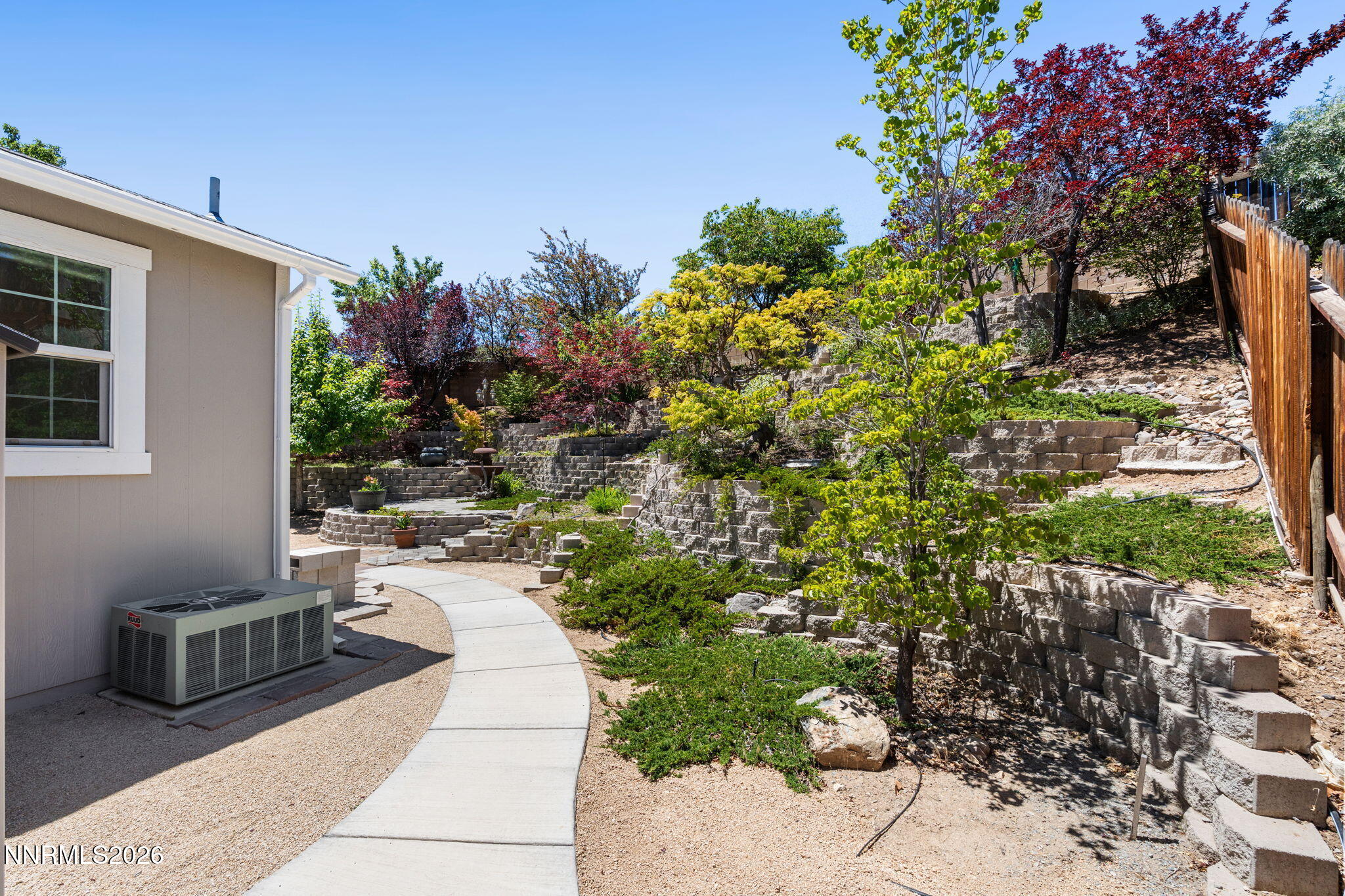 5960 Sapphire Ridge Court Reno, NV 89523 - Photo 36 of 40 39-web-or-mls-DSC00927