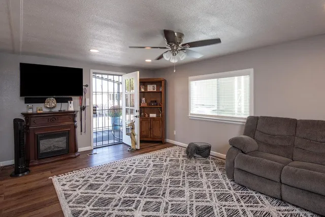 $134,800 | 107 Schooner Lane, Modesto, CA 95356