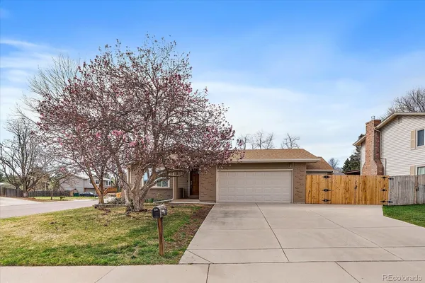 $650,000 | 6854 West Roxbury Place, Littleton, CO 80128
