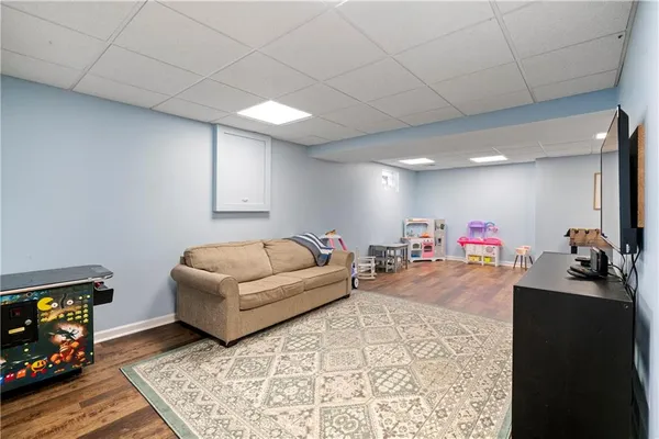 $675,000 | 240 Fox Meadow Drive, Wexford, PA 15090