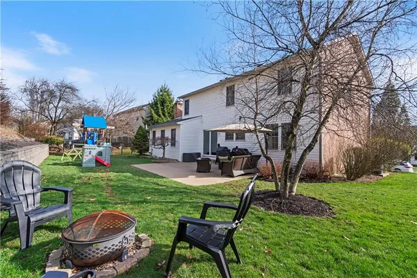 $675,000 | 240 Fox Meadow Drive, Wexford, PA 15090