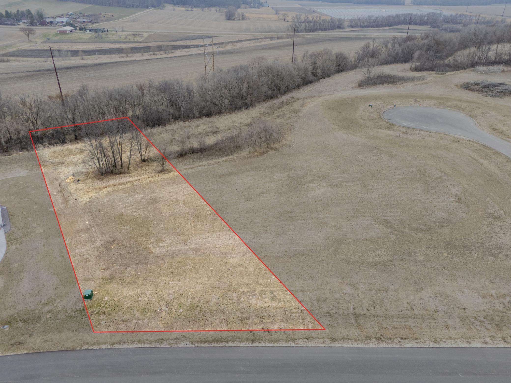 914 8th Street Southwest Pine Island, MN 55963 - Photo 3 of 6