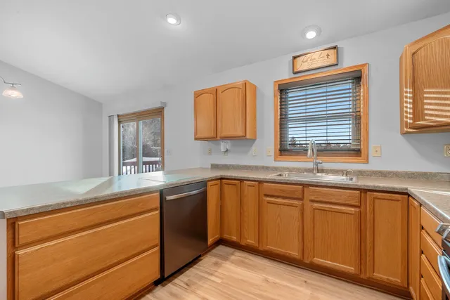 $449,900 | N9961 North Padre Pio Drive, Necedah, WI 54646