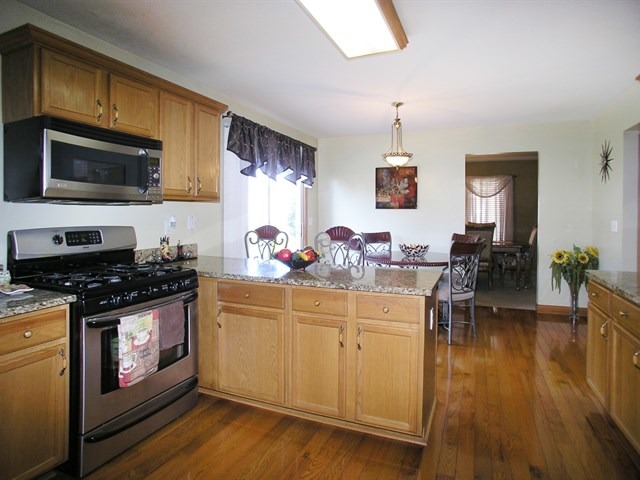 2012 Winchester Trail Romeoville, IL 60446 - Photo 6 of 25