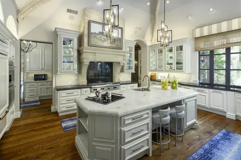 $7,600,000 | 15 Robledo Drive, Dallas, TX 75230