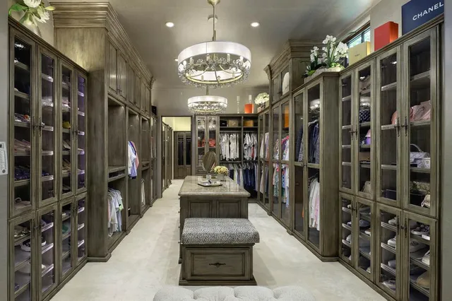 $7,600,000 | 15 Robledo Drive, Dallas, TX 75230