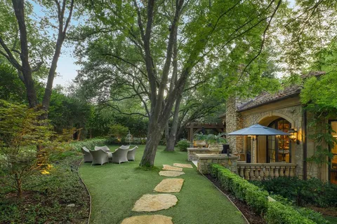 $7,600,000 | 15 Robledo Drive, Dallas, TX 75230