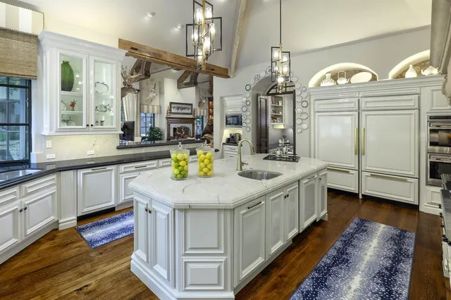 $7,600,000 | 15 Robledo Drive, Dallas, TX 75230