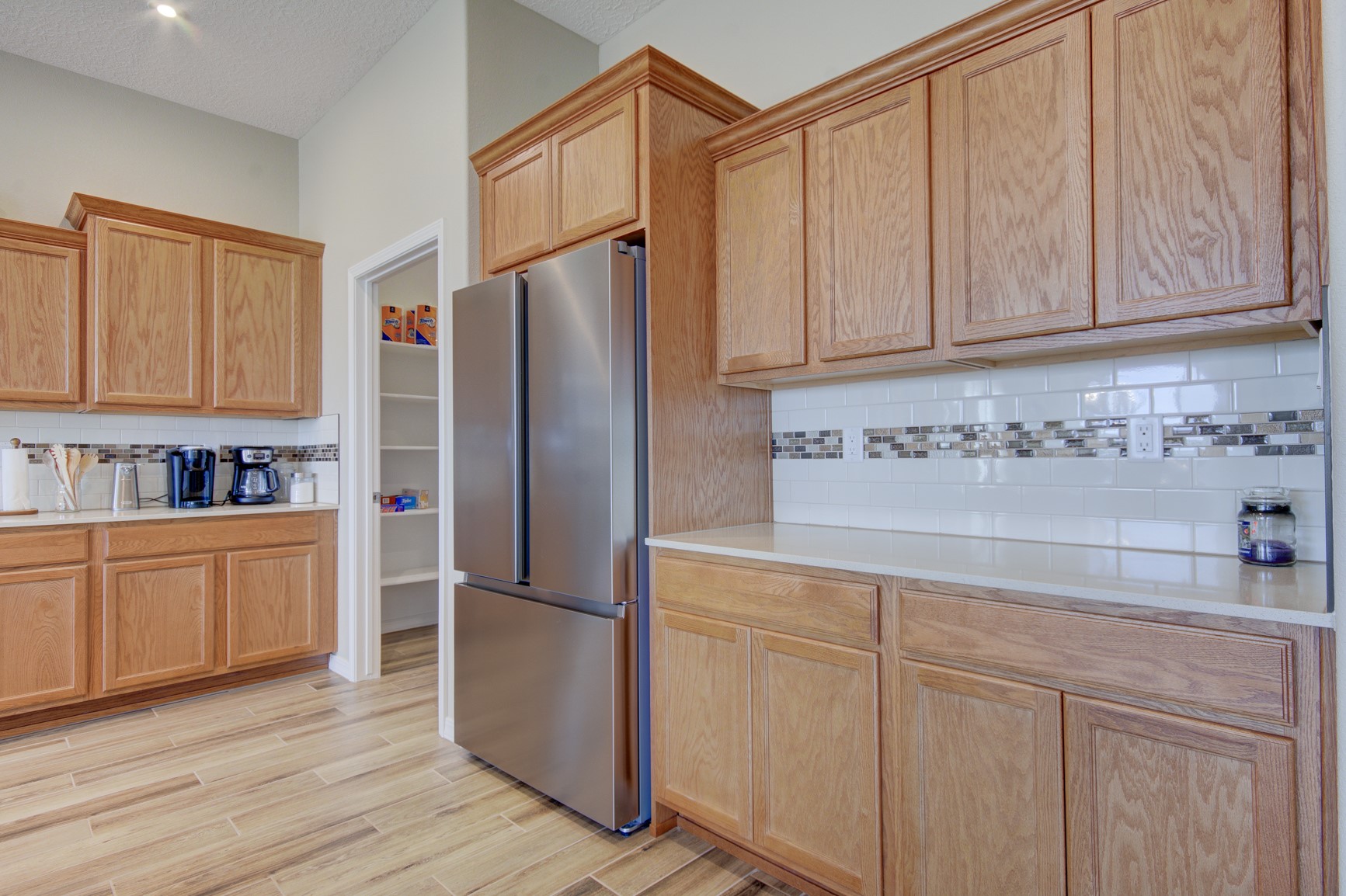460 Rio Chama Circle Southwest Los Lunas, NM 87031 - Photo 17 of 48