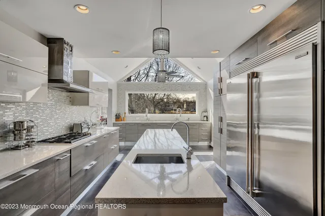 $3,950 | 278 Lake Avenue, Long Branch, NJ 07740