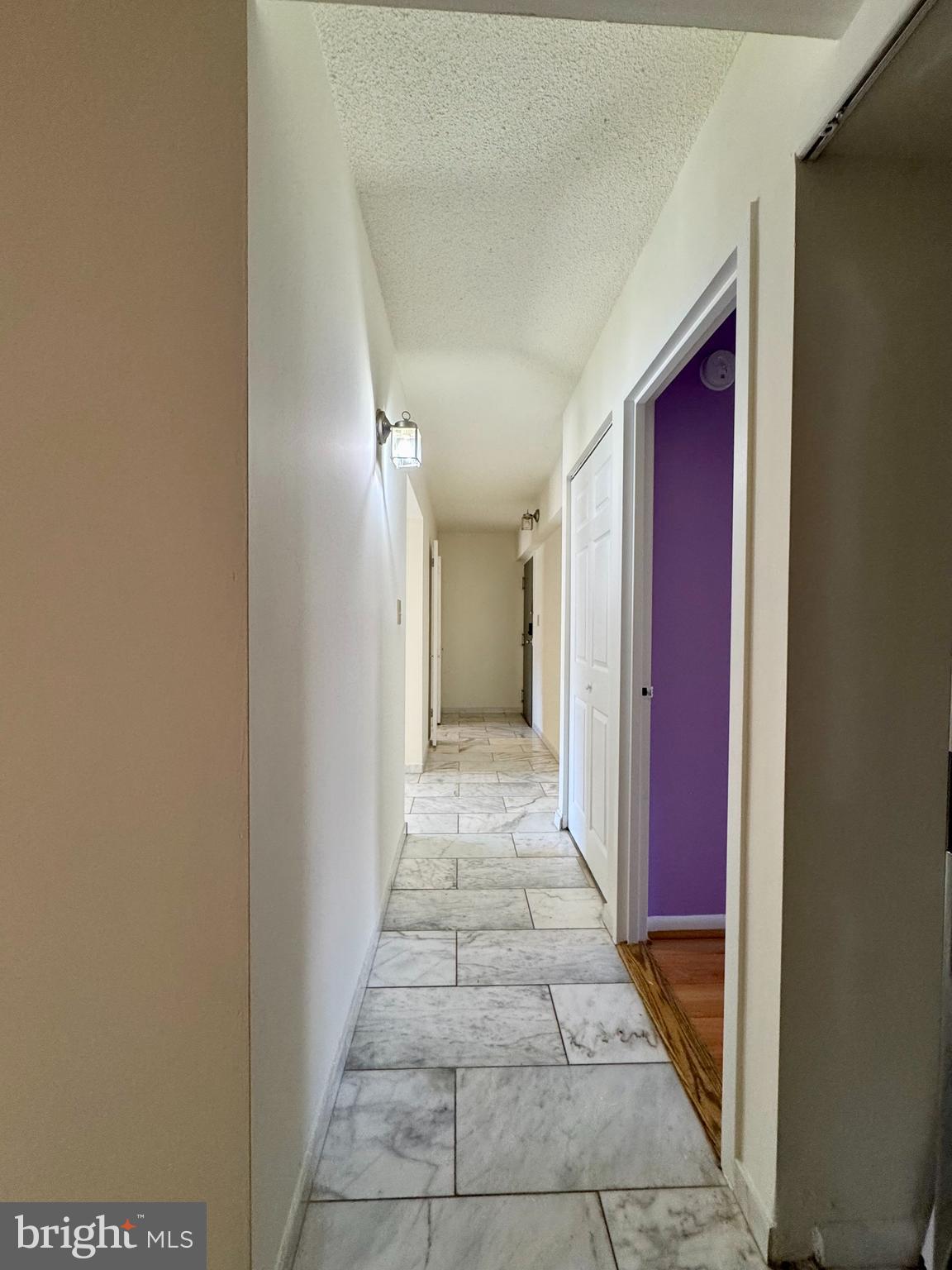 2247 Castle Rock Square, Unit 1B Reston, VA 20191 - Photo 11 of 26 a view of a hallway
