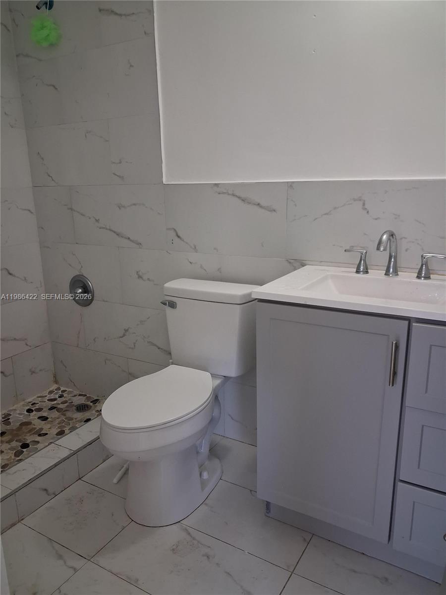 5796 Southwest 5th Street, Unit A Miami, FL 33144 - Photo 4 of 4