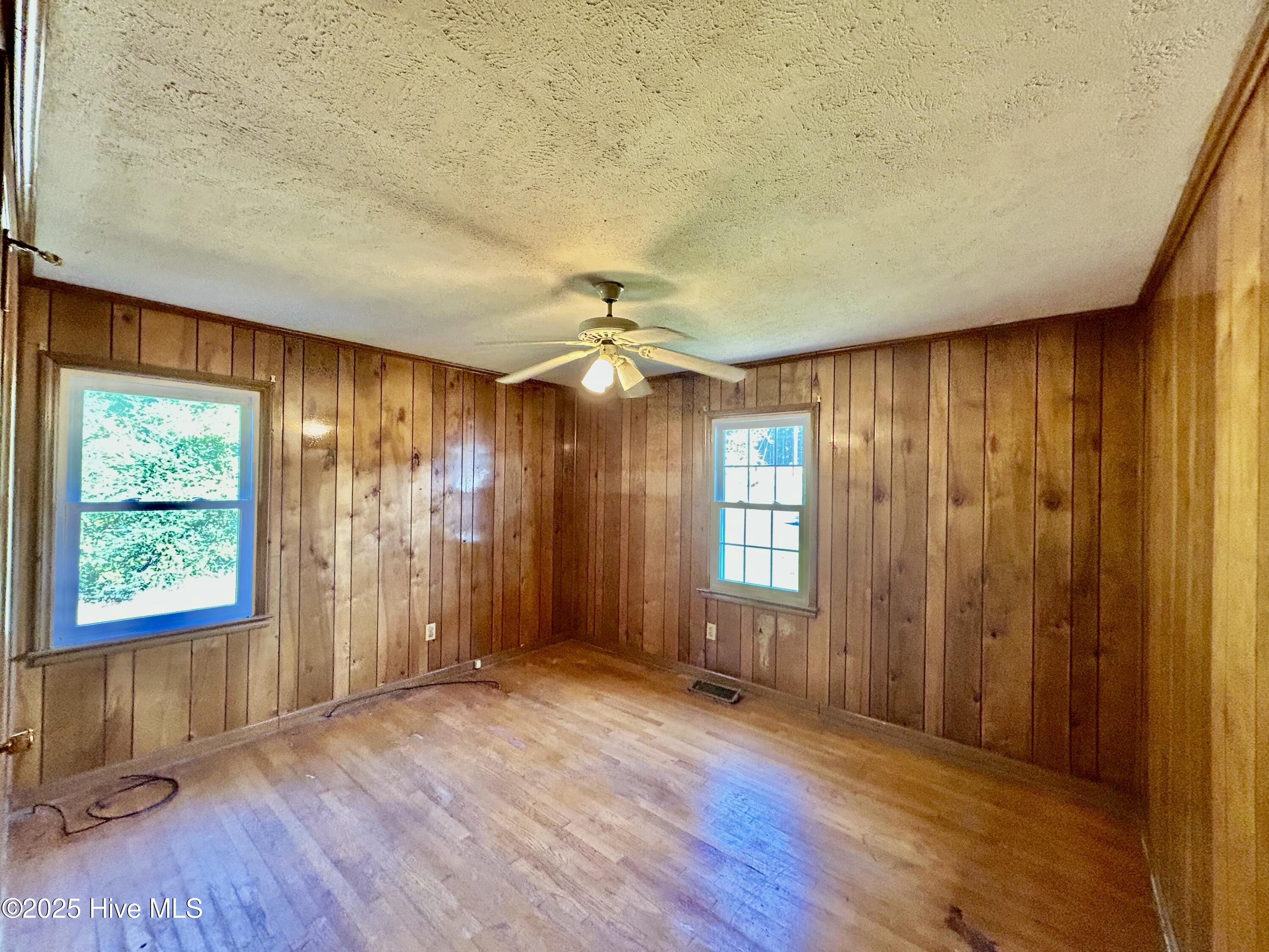 1918 Highway 74 Hamlet, NC 28345 - Photo 16 of 29 IMG_4746