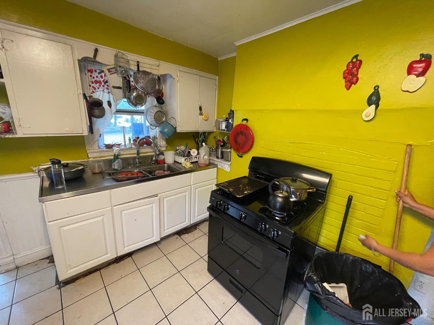 144 George Street New Brunswick, NJ 08901 - Photo 13 of 14