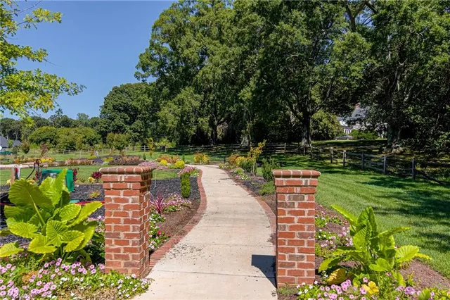 $1,375,000 | 409 Brookberry Farm Circle, Winston-Salem, NC 27106