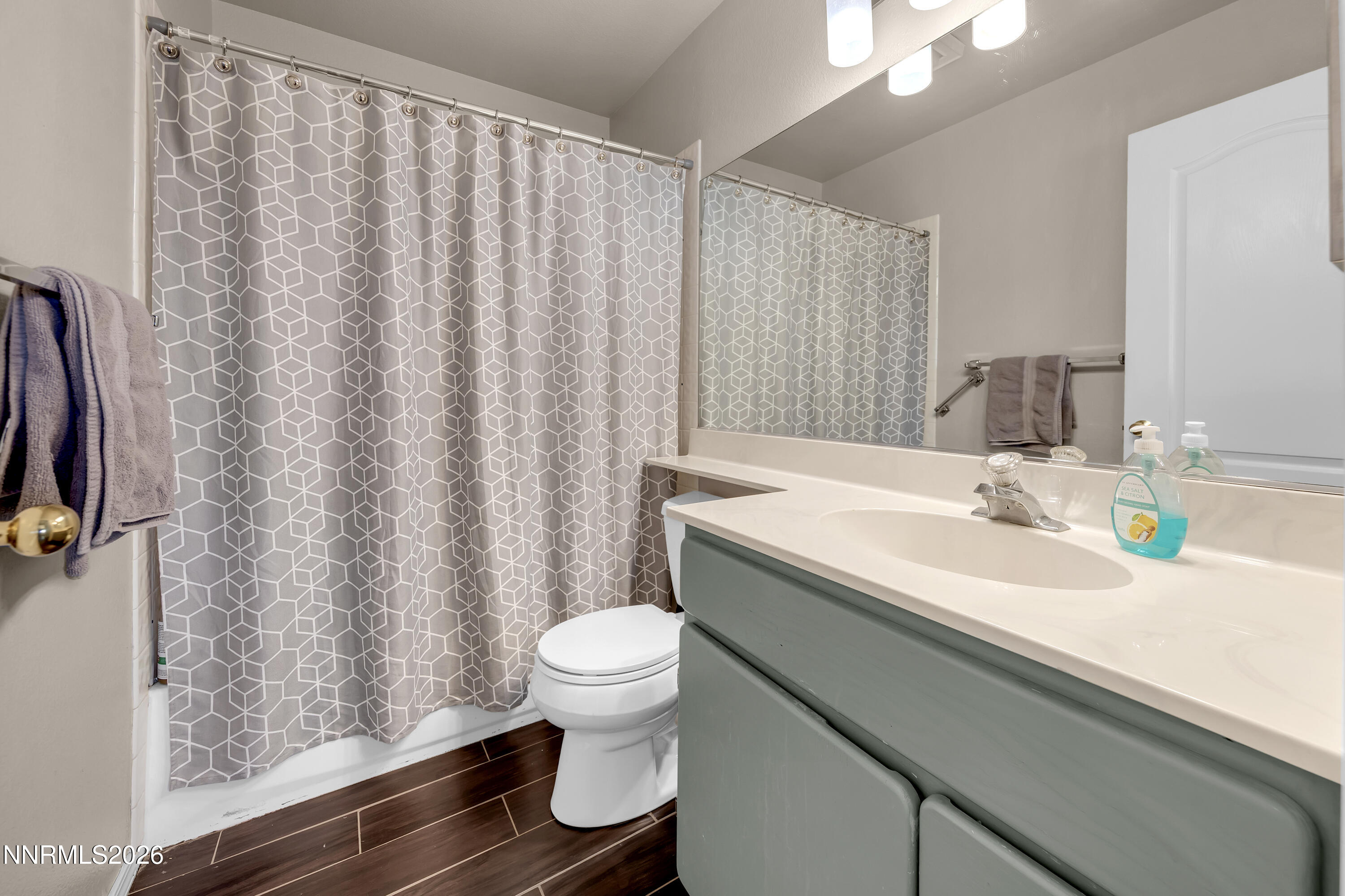 5855 Quaking Aspen Road Reno, NV 89510 - Photo 26 of 60 QuakingAspen5855-026