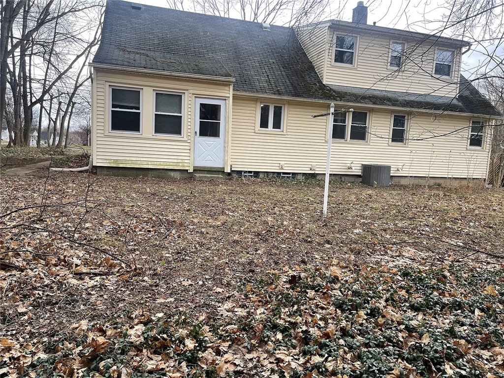 705 Roosevelt Road Pittsford, NY 14445 - Photo 2 of 41