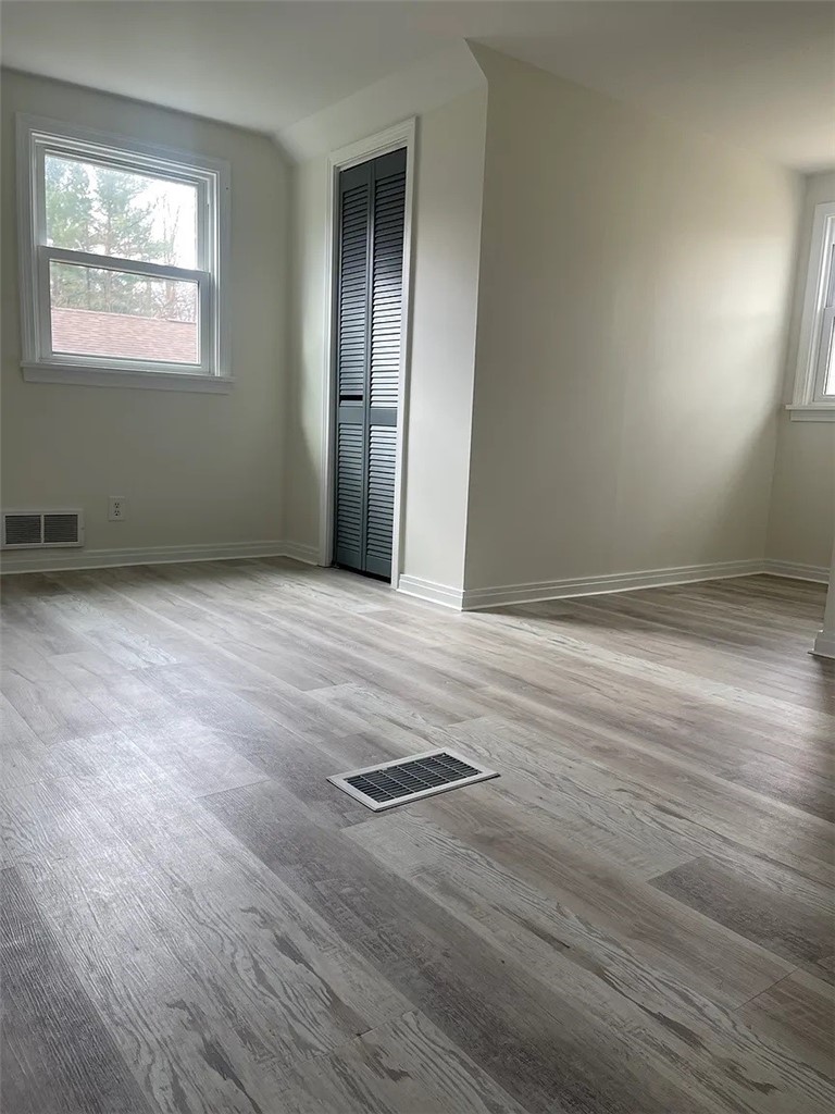 705 Roosevelt Road Pittsford, NY 14445 - Photo 22 of 41