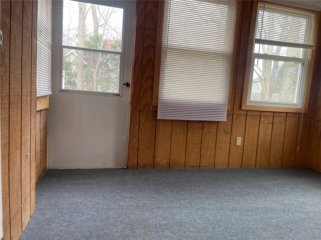 705 Roosevelt Road Pittsford, NY 14445 - Photo 36 of 41