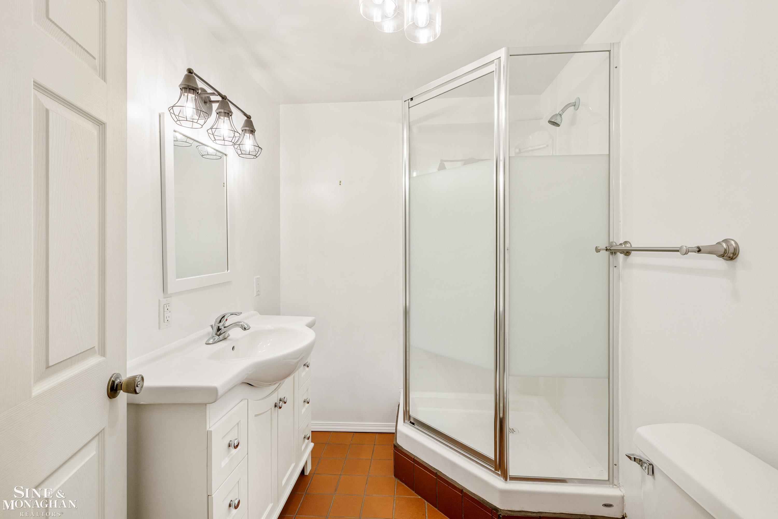 1492 Mayer Road Columbus, MI 48063 - Photo 18 of 30 50113711-17.JPG