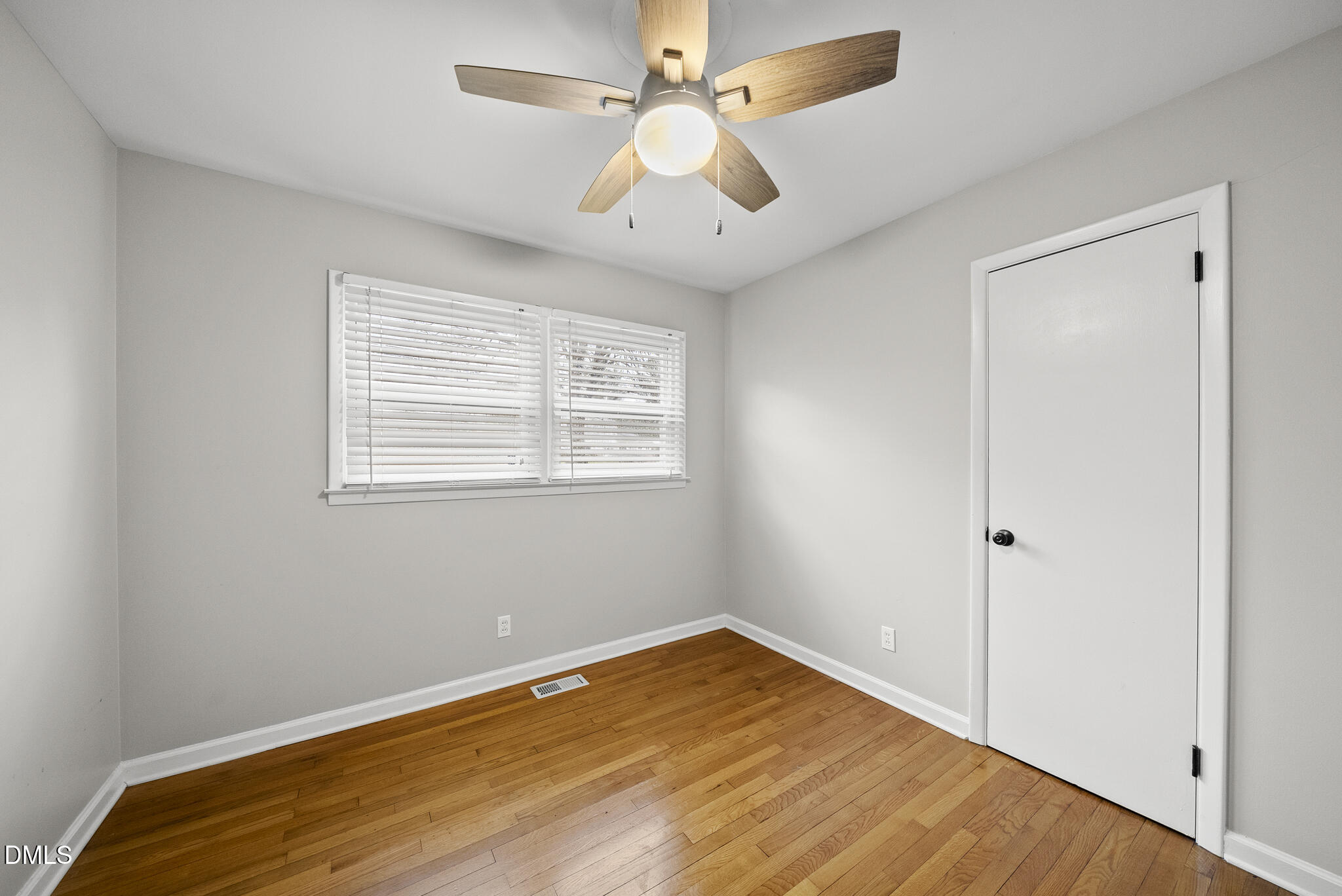 1506 Euclid Road Durham, NC 27713 - Photo 12 of 25 DSC04873