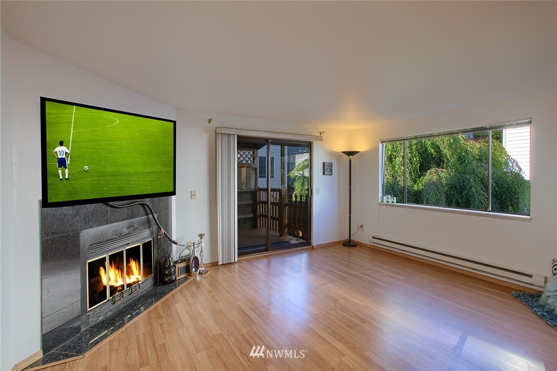4104 Northeast 5th Street Renton, WA 98059 - Photo 3 of 9