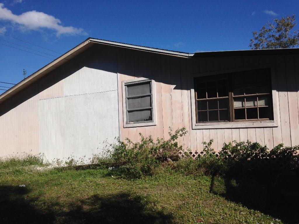 12750 Roseland Road Sebastian, FL 32958 - Photo 3 of 10 Gallery Image 3