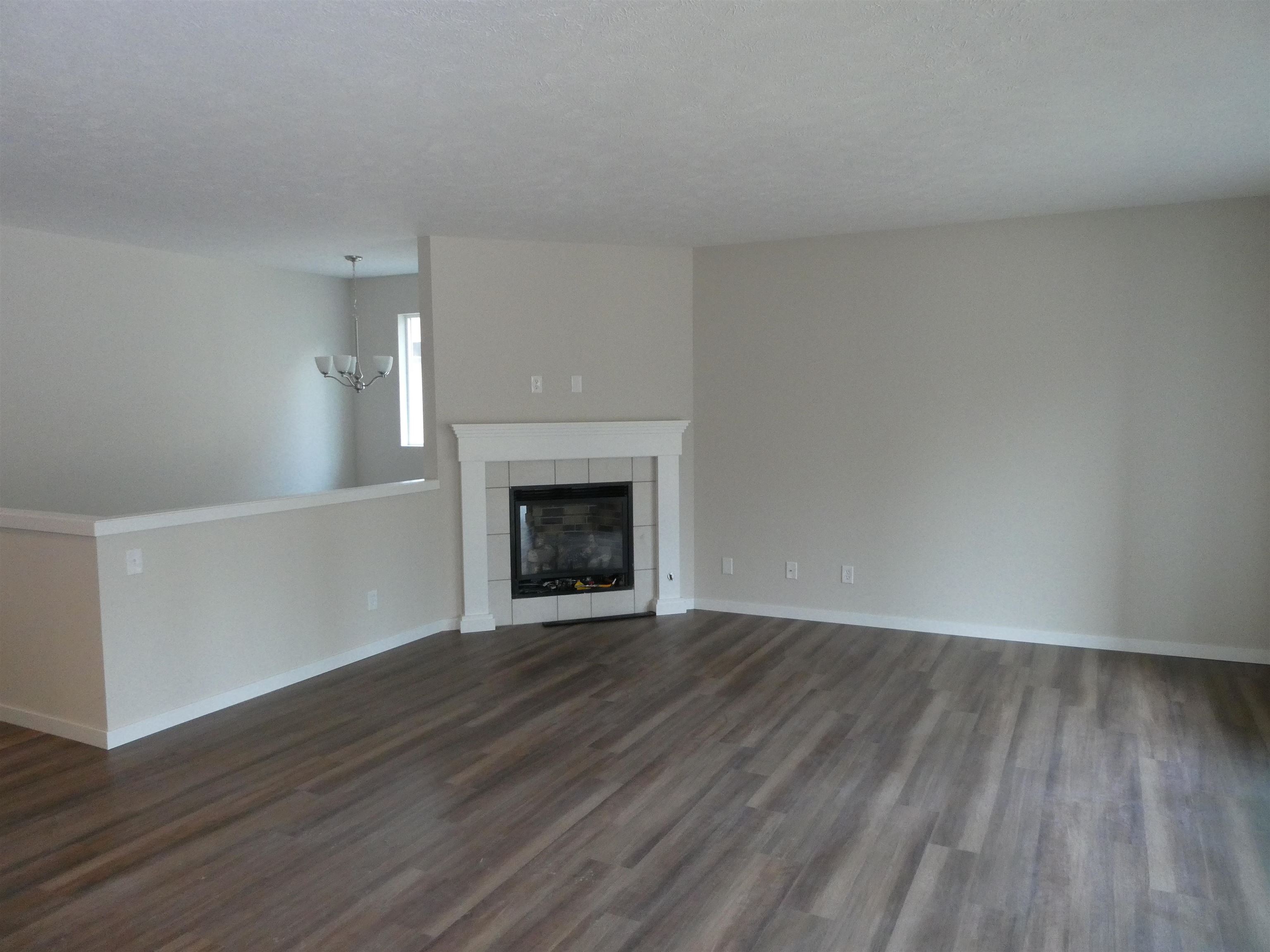3223 South Custer Street Spokane, WA 99223 - Photo 4 of 20